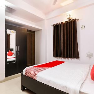 Hotel O Hudco Grand